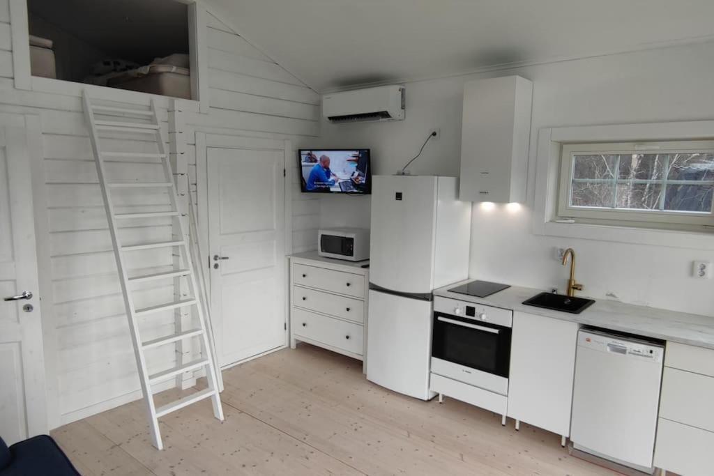 Attefallshus Naera Havet Norranaes Varberg Esterno foto